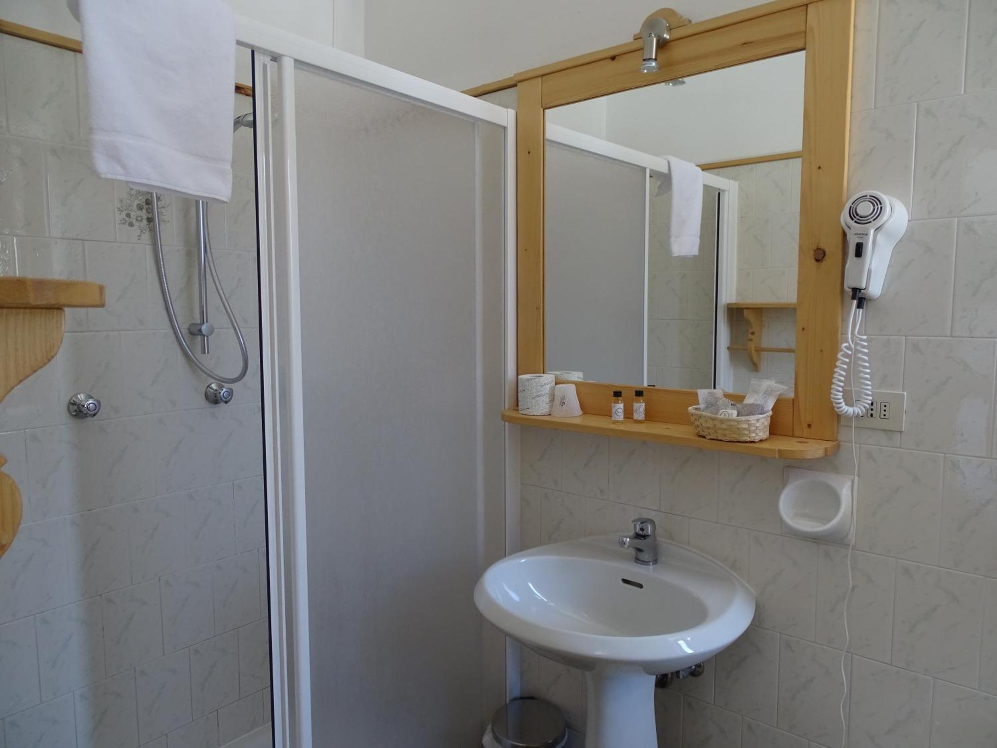 Al Sasso Di Stria Hotel 2*