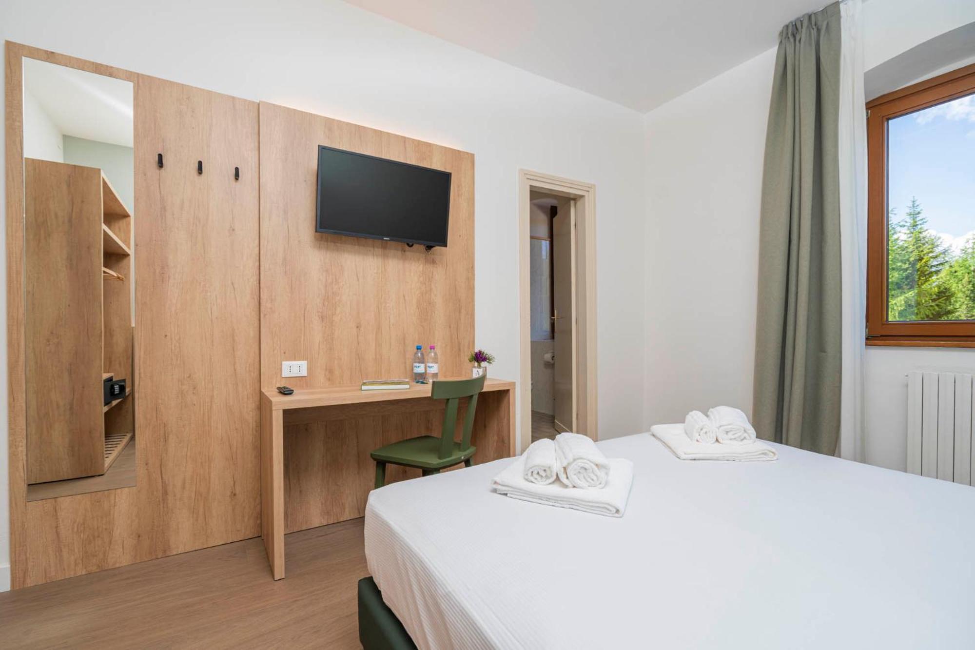 Hotel Al Sasso Di Stria 2*