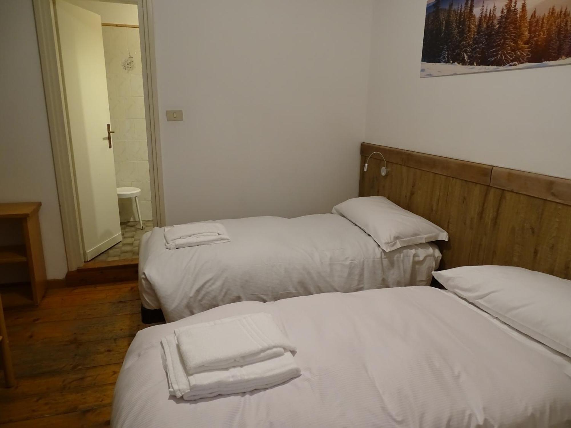 Hotel Al Sasso Di Stria 2*